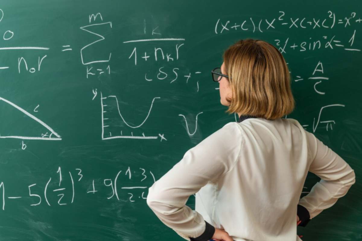 La Sfida Matematica Che Sembra Facile Ma Che Pochi Riescono A Risolvere: 30÷5+3-5+3X30, Mettiti Alla Prova 5 Sfida Matematica
