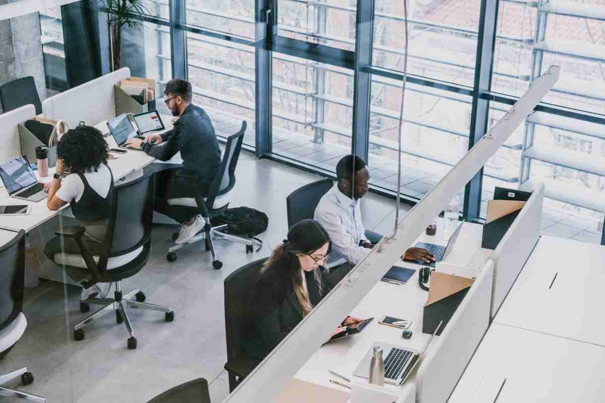 Lavoratore Fuori Sede, Arriva L'Incentivo Statale Che Non Ti Fa Sentire Solo: Come Ottenerlo 5 Lavoratore Fuori Sede, Arriva L'Incentivo Statale Che Non Ti Fa Sentire Solo