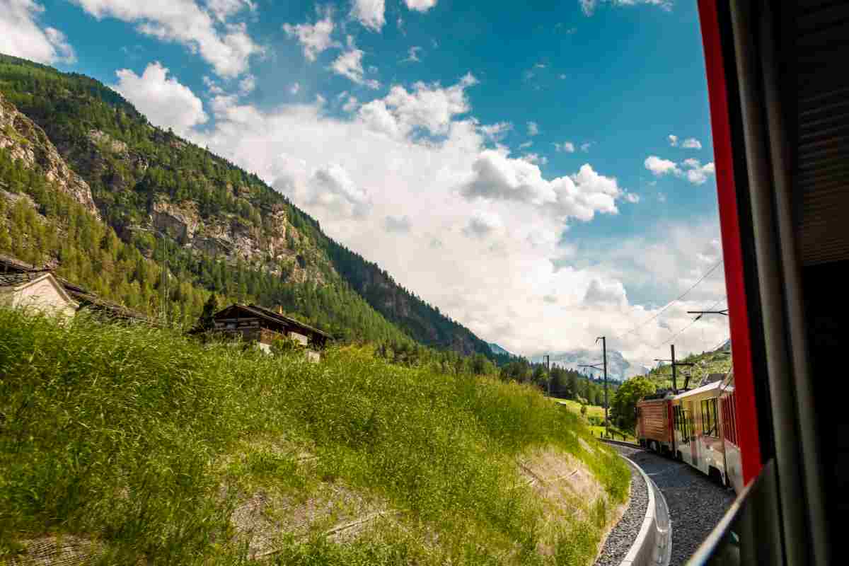 La Chiamano &Quot;Ferrovia Delle Meraviglie&Quot;, È Il Viaggio In Treno Più Bello Da Fare Proprio In Estate In Italia 5 Treno