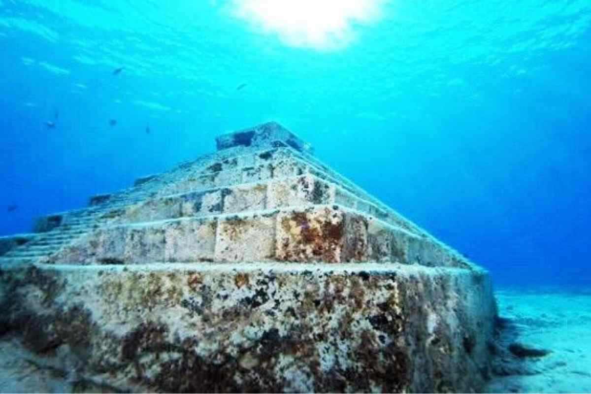 Il Mistero Della Piramide Sommersa: Ecco Cosa C'È Da Sapere