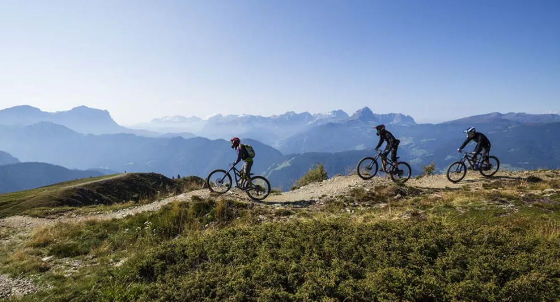 Estate in Alto Adige: nasce il Kronplatz Outdoor Center tra bike experience e avventure sulle Dolomiti