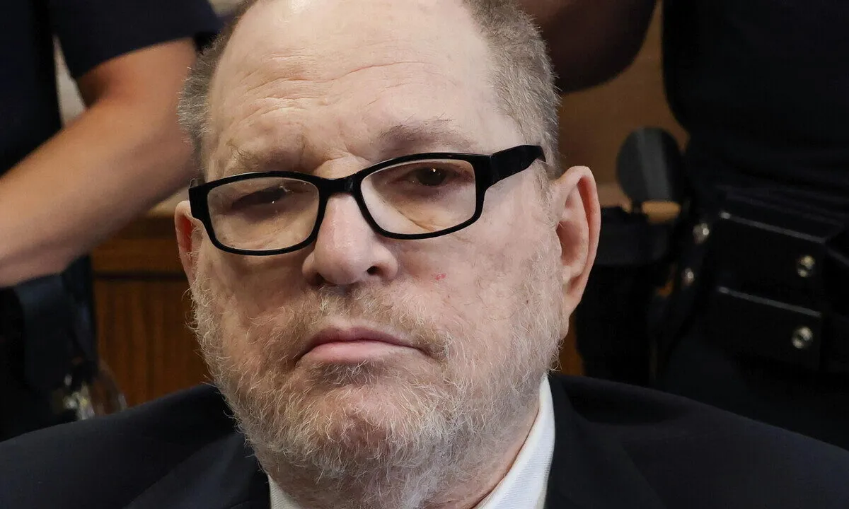 Harvey Weinstein ricoverato in ospedale per complicazioni cardiache e respiratorie