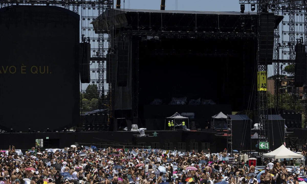 Ultimo atterra in elicottero all'ospedale di Tor Vergata