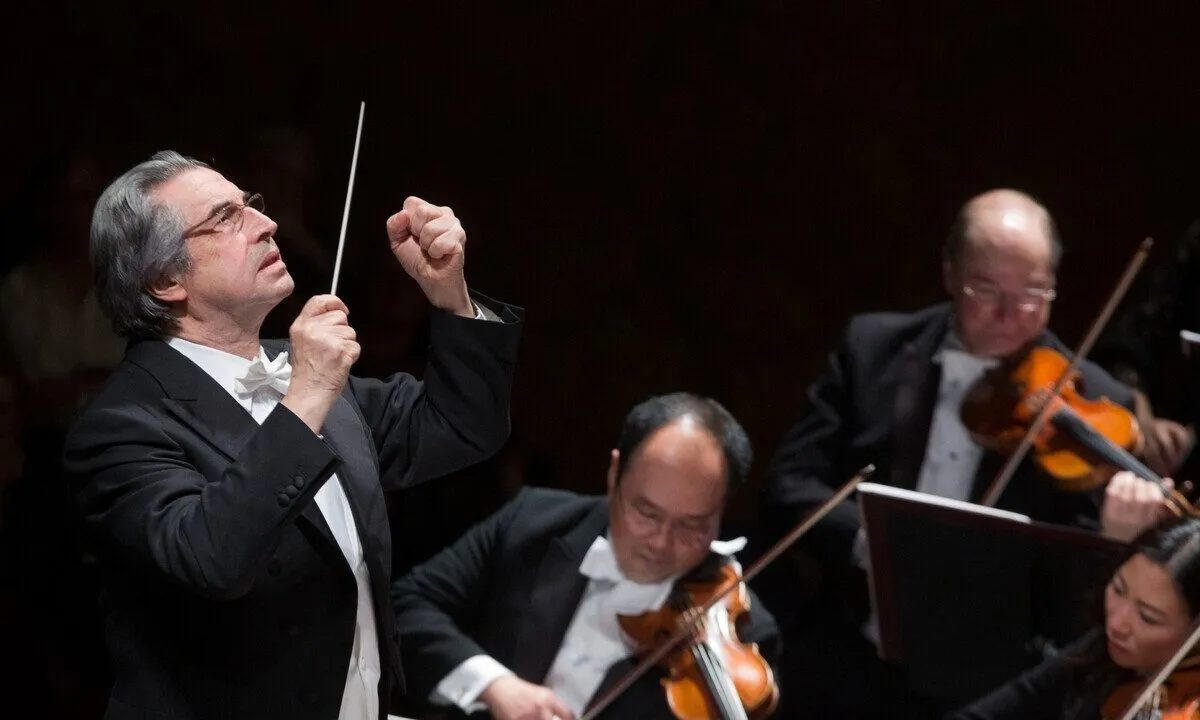 Il teatro San Carlo celebra il compleanno di Riccardo Muti: 85 anni di carriera
