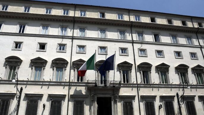 Salvini Porta In Consiglio Dei