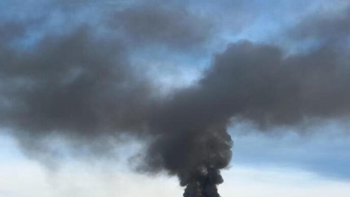 Incendio In Un Sito Di Recuper