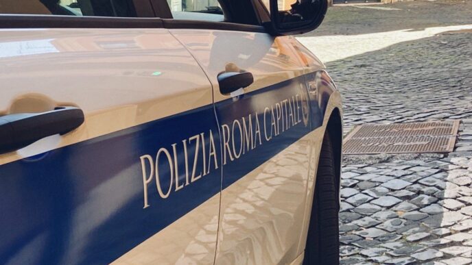 Incidente A Trastevere Auto P