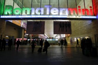 Aggressione Alla Stazione Di R