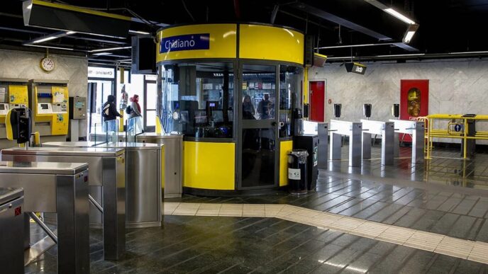 Aggressione Alla Metro Di Napo