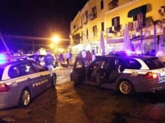 Aggressione In Piazza Antica R