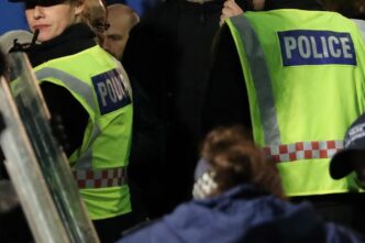 Arrestata Una Donna Di 19 Anni
