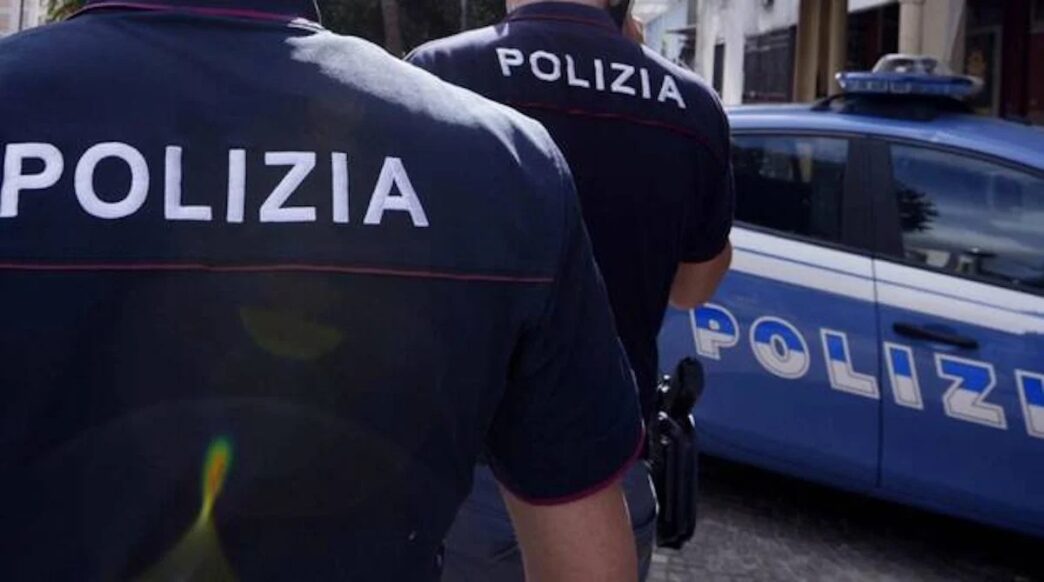 Arrestati A Napoli Tre Giovani