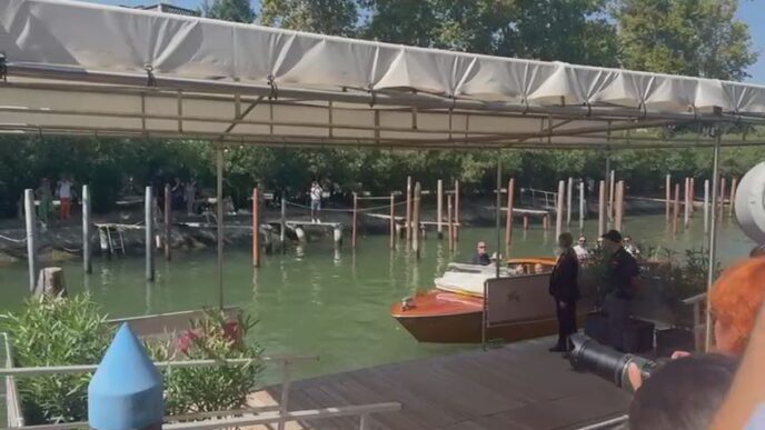Angelina Jolie Incanta Venezia