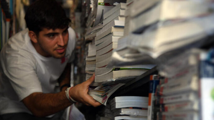 Aumento Delle Spese Scolastich