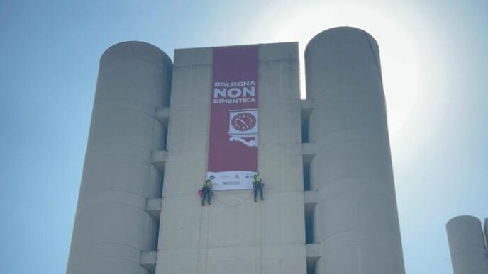 Bologna Celebra La Memoria Ce