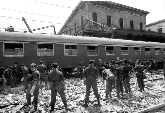 Bologna Ricorda La Strage Del