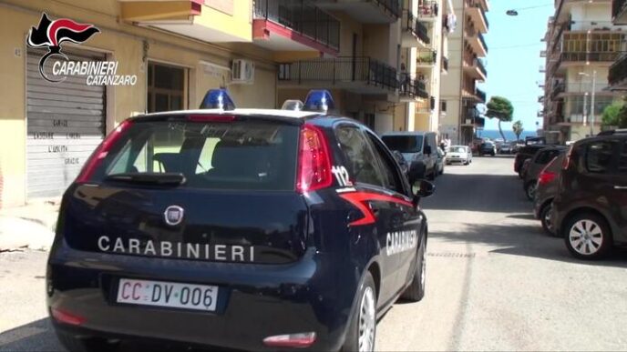 Catanzaro Giovane Accoltellat