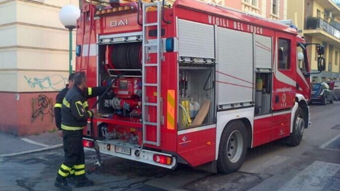 Crollo A Latiano Un Edificio