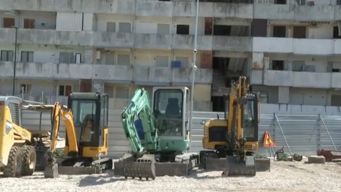 Emergenza A Scampia Il Crollo