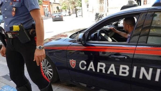Frattamaggiore Un Uomo Armato