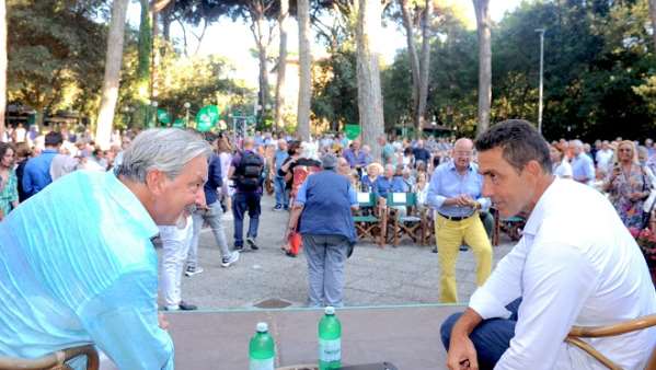 Grande Successo Per La Present