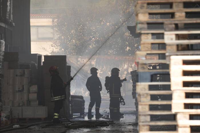 Incendio Devastante A Pozzuoli