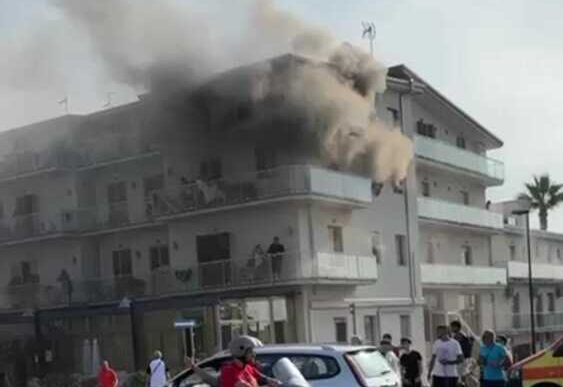 Incendio In Un Albergo A Campo