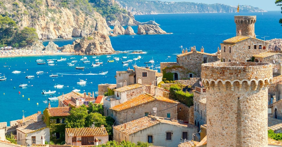 La Spagna Fronteggia Il Turism