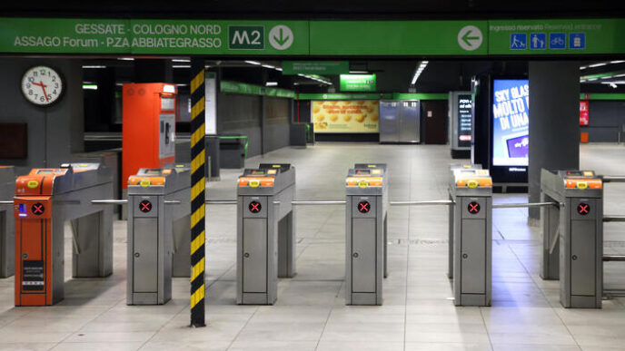 Milano Rottura Tubatura In Pi