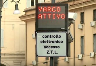 Roma Agosto Senza Ztl Notturn