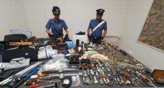 Sei Denunciati Dai Carabinieri