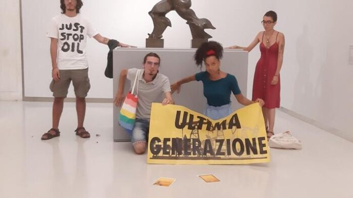Tre Attivisti Di Ultima Genera