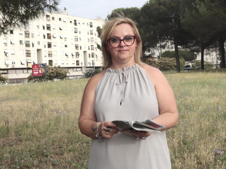 Trovata Una Finta Bara A Tor B