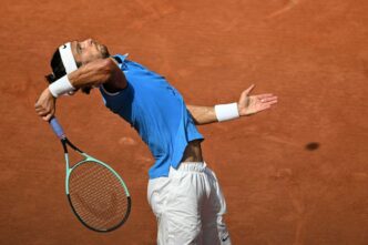 Vittoria Storica Per Lazzurro