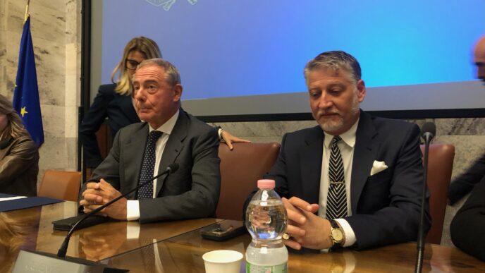 Adolfo Urso Presenta Il Franco