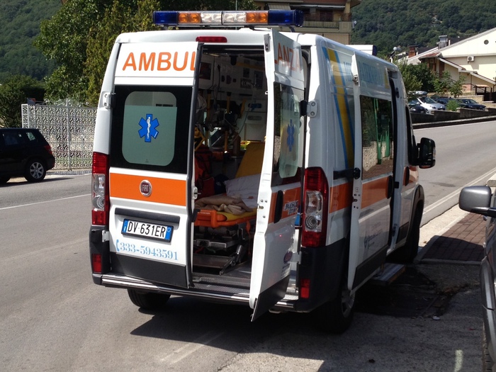 Aggressione Notturna Al Litora