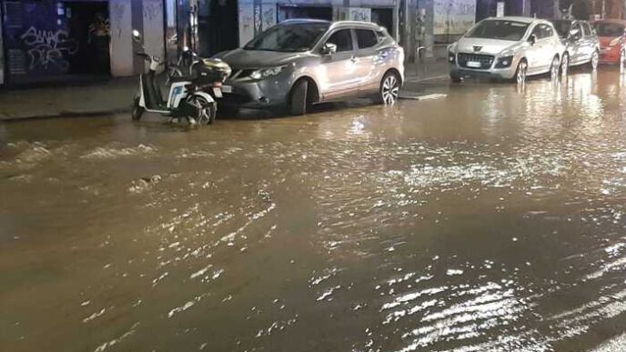 Allagamenti A Milano Viale Mo
