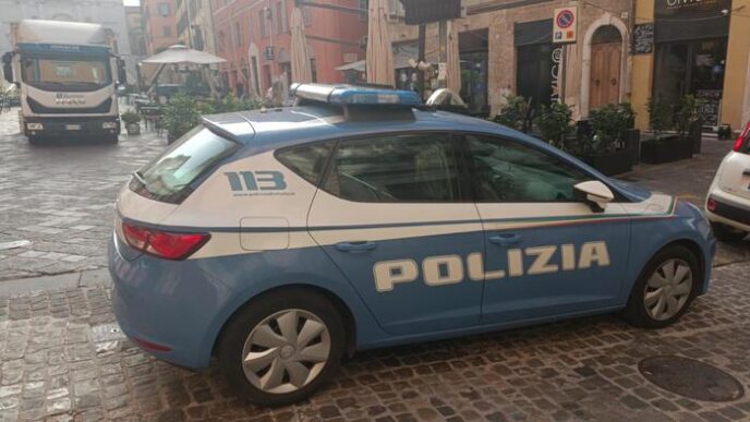 Ancona Chiuso Un Locale Di Pa