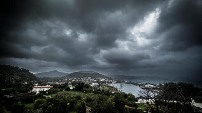 Campania In Allerta Meteo Tem