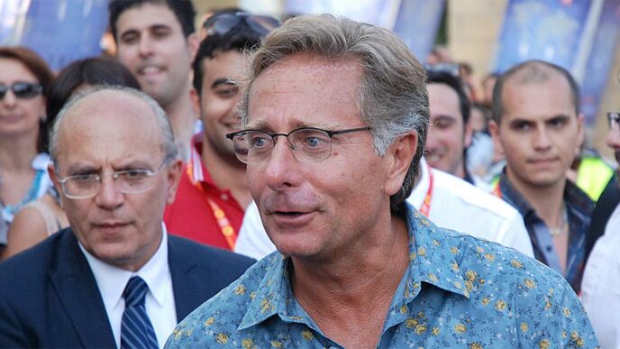 Casting Aperti Per Avanti Un