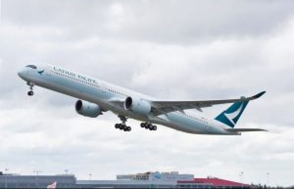 Cathay Pacific Lancia Una Nuov