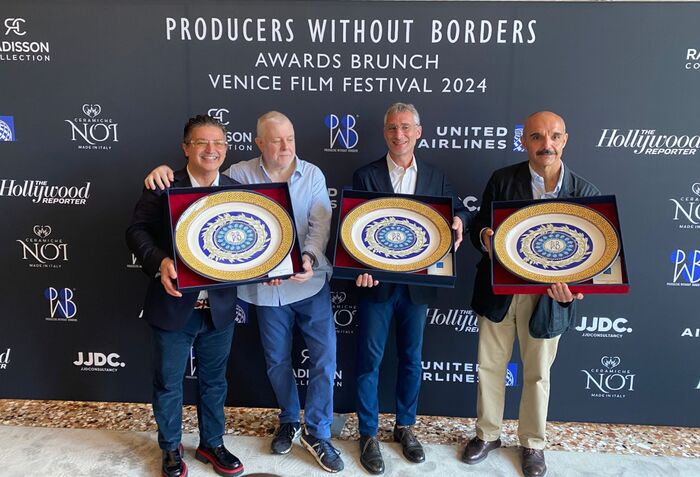 Ceramiche Noi Di Citta Di Cast