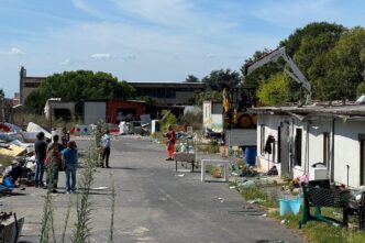 Chiusura Del Campo Rom Di Mont
