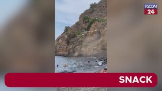 Crollo In Baia Unci A Lipari
