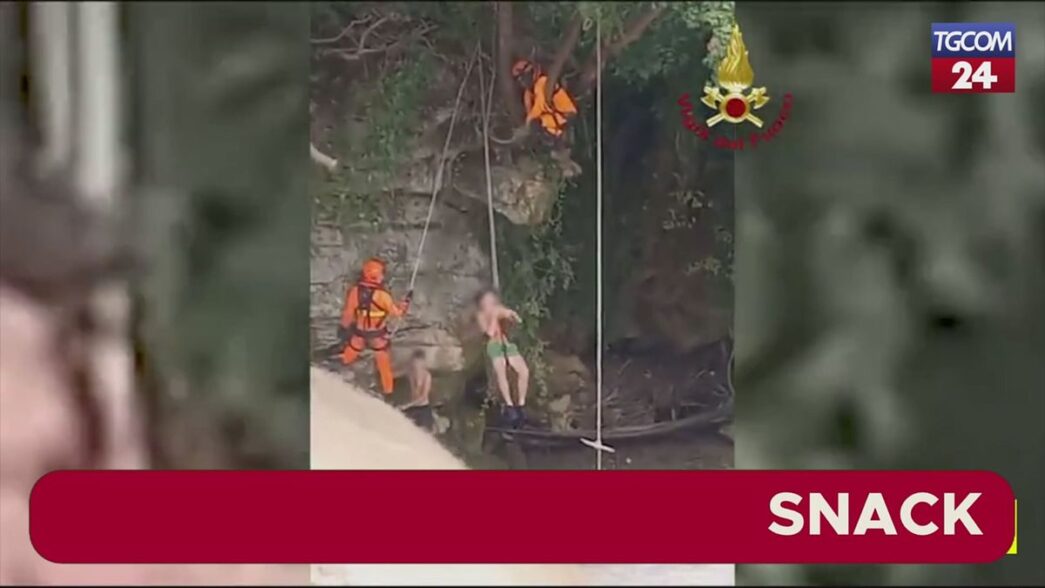 Due Ragazzi Salvati Dai Vigili