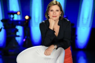 E Sempre Cartabianca La Nuova