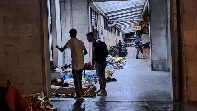 Emergenza Migranti Decine Di