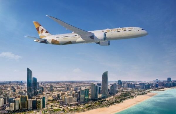 Etihad Airways Raddoppia I Vol