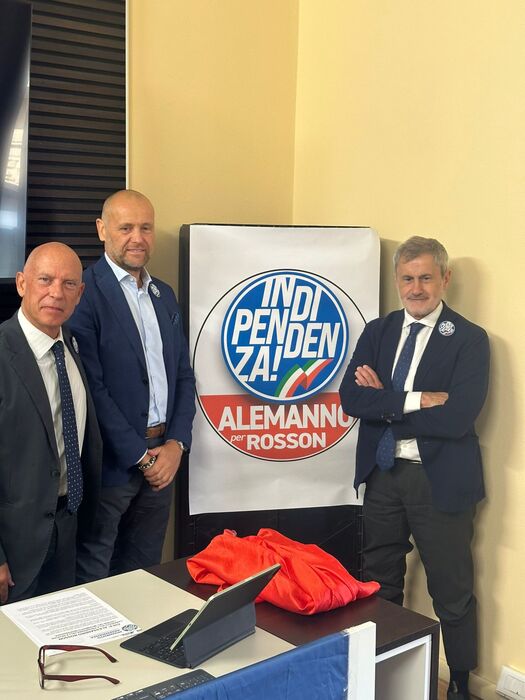 Giovanni Toti Patteggia Due An 2
