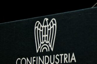 Governo Italiano Taglio Del C